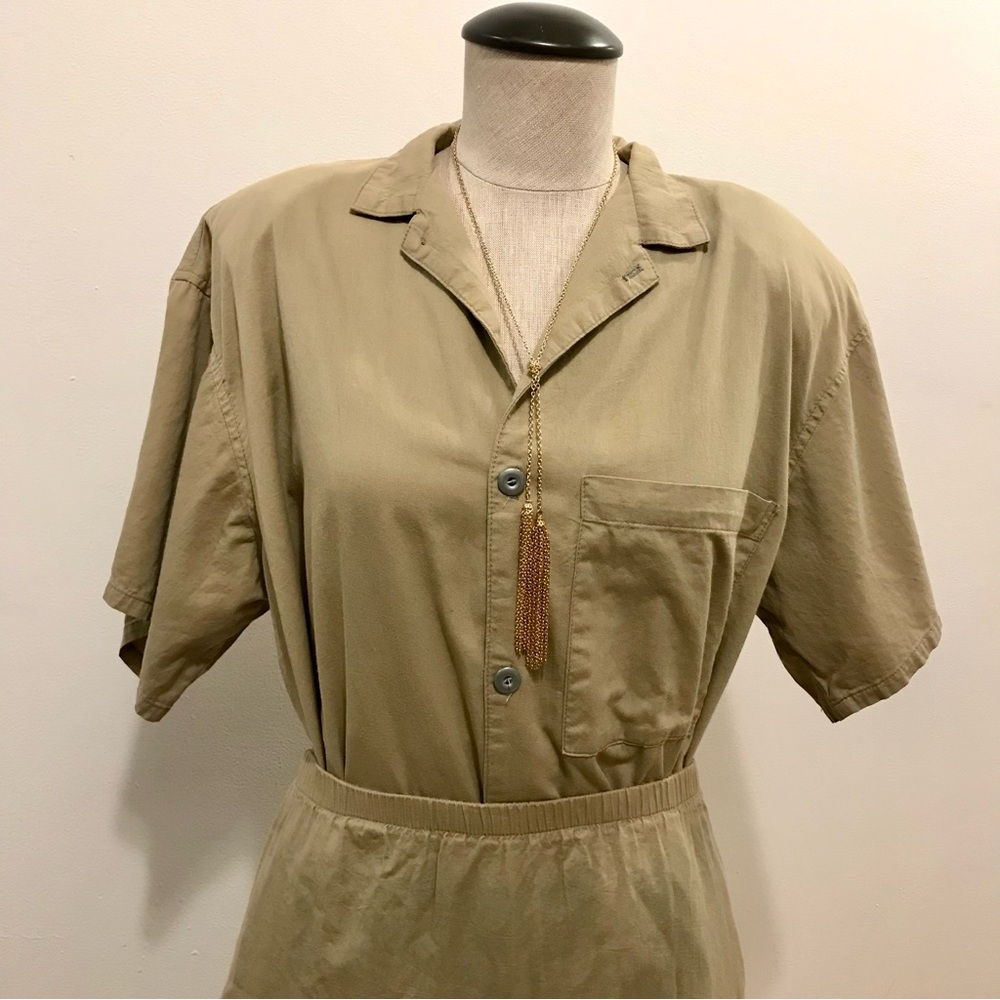 Vintage Metropole Boxy Short Sleeve Shirt in Khaki. Size M. - Picture 2 of 11